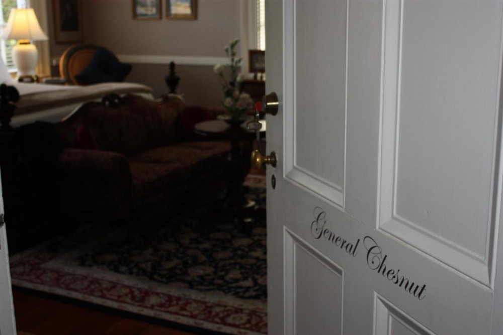 Room image 3