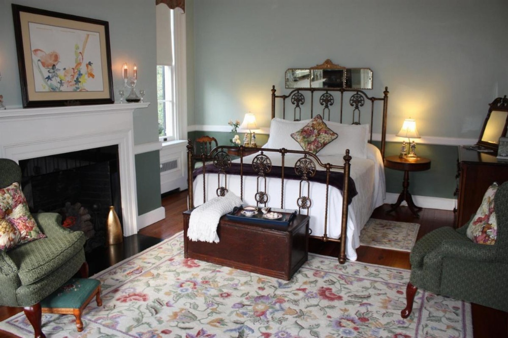 Room image 3